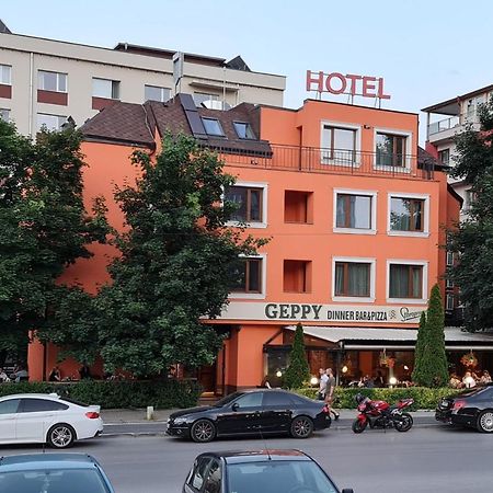 Hotel Geppy Sofia Exteriör bild